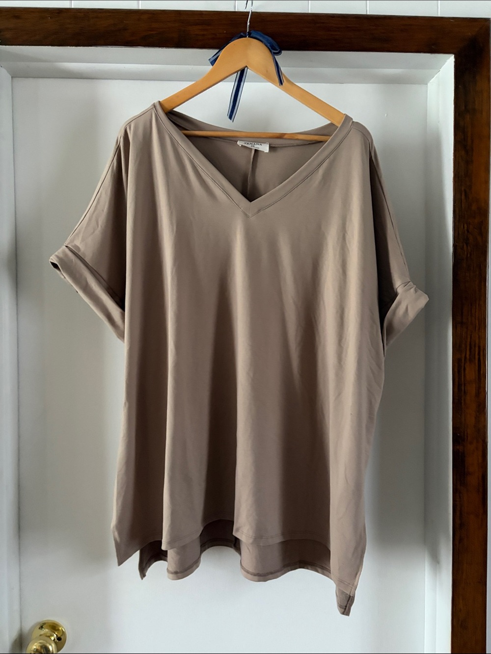 Zenana Outfitters light taupe V-Neck Short Sleeve Tee